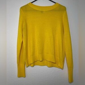 DIVIDED H&M yellow long sleeved sweater